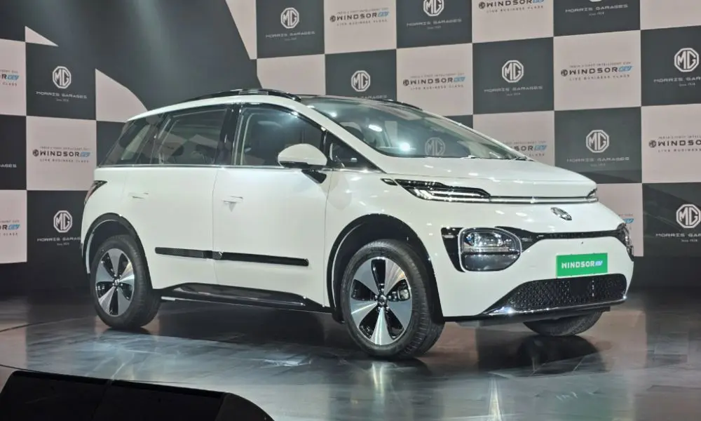 mg windsor price,mg windsor ev pro,mg Windsor,mg windsor price in india,mg windsor ev price hike,diwali sale,discount on cars,mg car electric