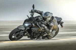 kawasaki z900,z900,z900 price in india,kawasaki z900 on road price,z900 top speed