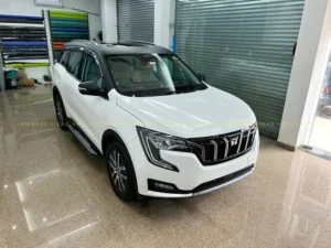 Mahindra XUV700 price in India, XUV700 on road price, Mahindra XUV700 features list, XUV700 mileage real world, XUV700 safety rating, Mahindra XUV700 ADAS, XUV700 variants comparison, XUV700 petrol vs diesel, Mahindra XUV700 EMI, XUV700 waiting period, XUV700 service cost, Mahindra XUV700 dimensions, XUV700 boot space, XUV700 automatic review,