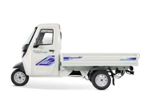 logistics,tvs king kargo price,tvs king kargo,tvs king kargo hd ev,ev logistics,ev,tvs ev,tvs ev bike price,tvs king kargo ev,commercial ev vehicles