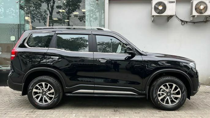 Mahindra Scorpio-N 2025, Scorpio-N price India, Mahindra Scorpio-N features, Scorpio-N Level 2 ADAS, Scorpio-N SUV review, Scorpio-N 2.2L diesel, Scorpio-N 2.0L petrol, Scorpio-N 4x4 variants, Scorpio-N interior, Scorpio-N performance, Scorpio-N safety, Mahindra SUV India