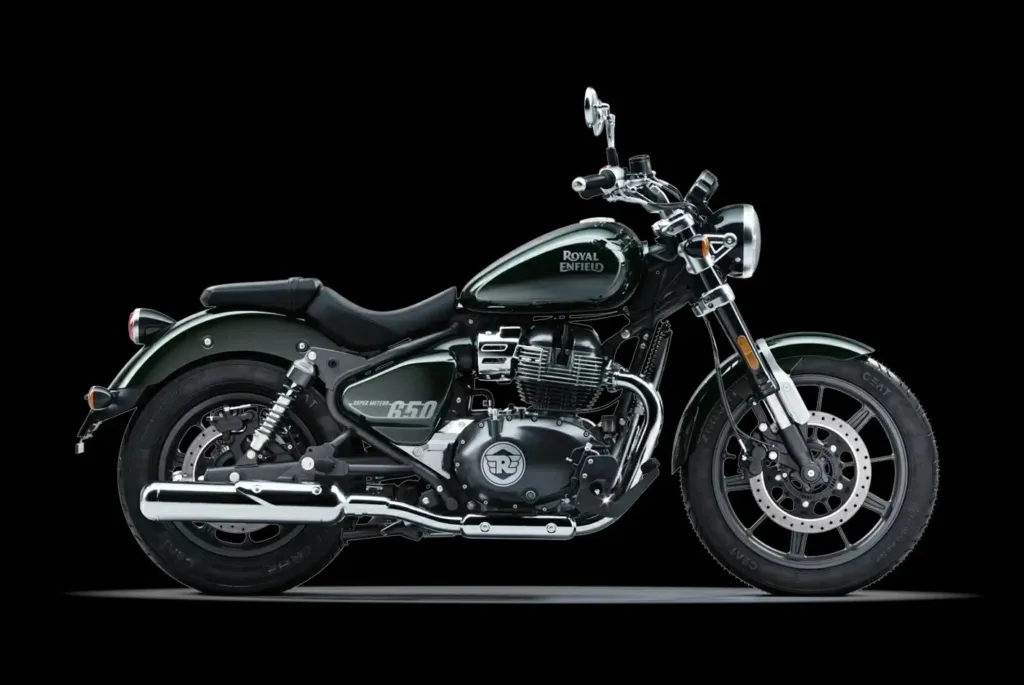 Royal Enfield Meteor 350, Meteor 350 Sundowner Orange, Meteor 350 Special Edition, Royal Enfield Motoverse 2025, Royal Enfield touring bike, Meteor 350 Deluxe Touring Seat, Royal Enfield tubeless spoke wheels, Meteor 350 navigation pod, Royal Enfield LED headlamp, 350cc cruiser bike, Royal Enfield limited edition, Meteor 350 comfort features, Royal Enfield new launches 2025